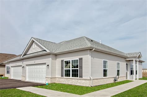 mchenry townhomes for sale|townhomes for sale mchenry county il.